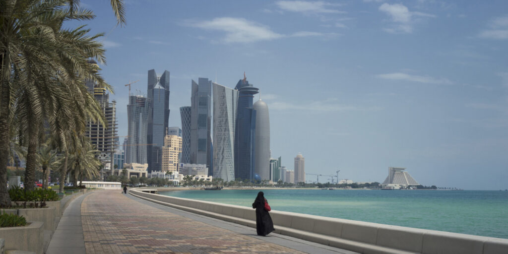 Αρχιεπίσκοπος Κατάρρων: Αισιόδοξος αλλά με επιφυλάξεις για την κατάσταση – Έτοιμο σχέδιο εκκένωσης για Έλληνες πολίτες