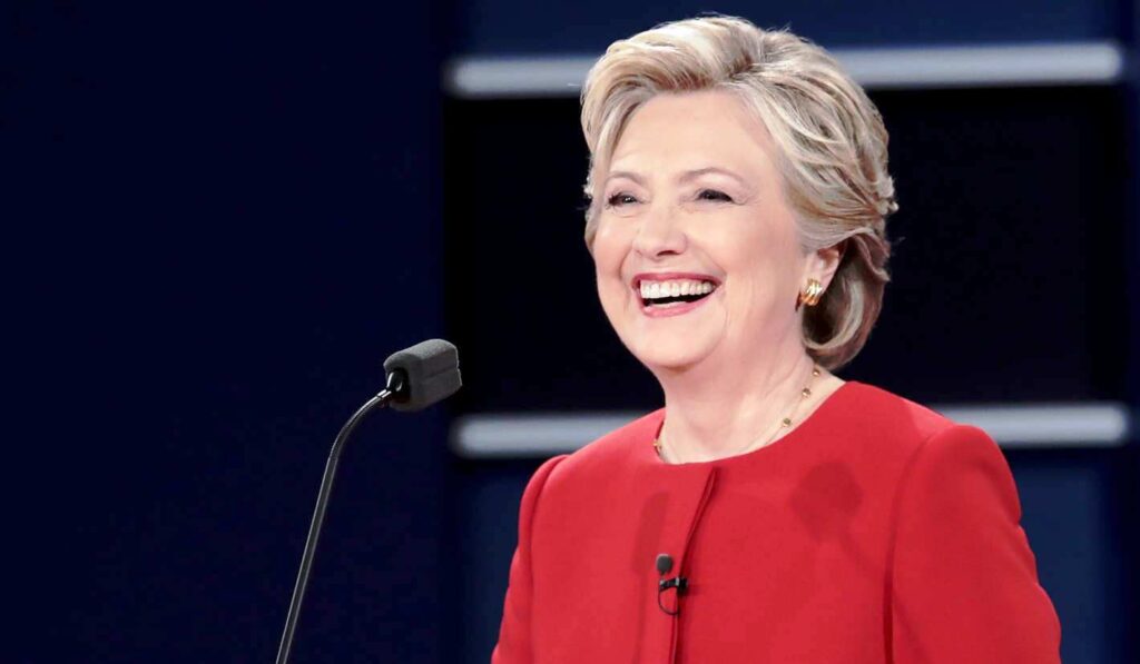 Τα e-mail της Hillary αποκαλύπτουν πώς και γιατί ΗΠΑ και Γαλλία κατέστρεψαν τη Λιβύη