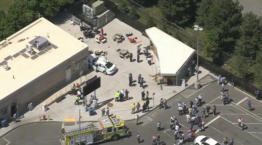 ΕΚΤΑΚΤΟ: Αυτοκίνητο χτύπησε πεζούς στη Βοστόνη – Υπάρχουν δέκα τραυματίες (φωτό, βίντεο) (upd2)