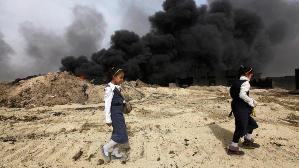 Βίντεο: Τα συντρίμμια της Μοσούλη μέσω drone!