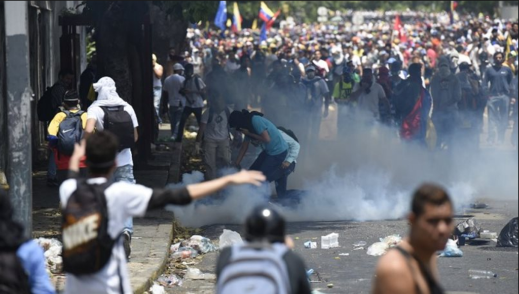 Βενεζουέλα: Έκαψαν δύο άντρες ζωντανούς (φωτό)