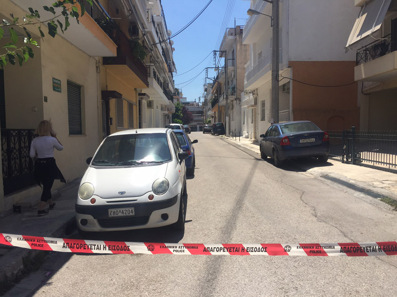 Άγριος φόνος στο Περιστέρι: Oι κατηγορίες που απαγγέλθηκαν στον ψυχοπαθή δολοφόνο