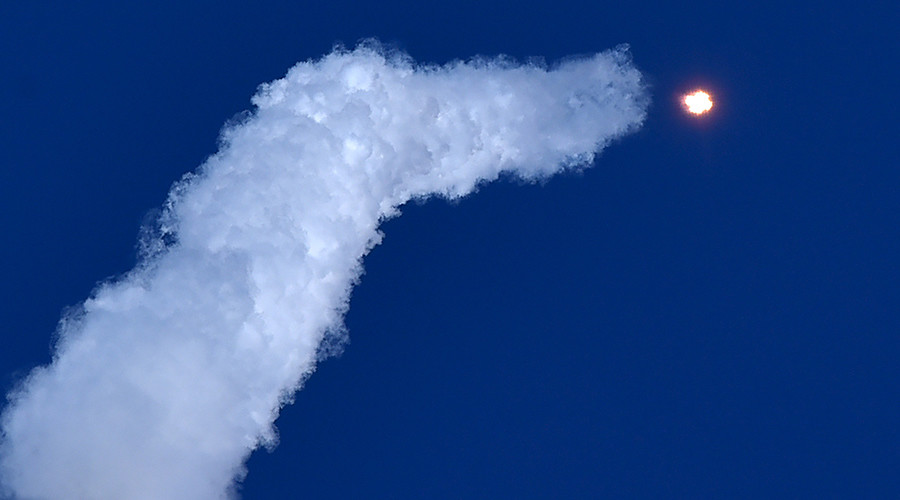 Κλιμακώνεται η ένταση Ιράν και ΗΠΑ – Επιτυχής εκτόξευση του πυραύλου Simorgh (βίντεο)