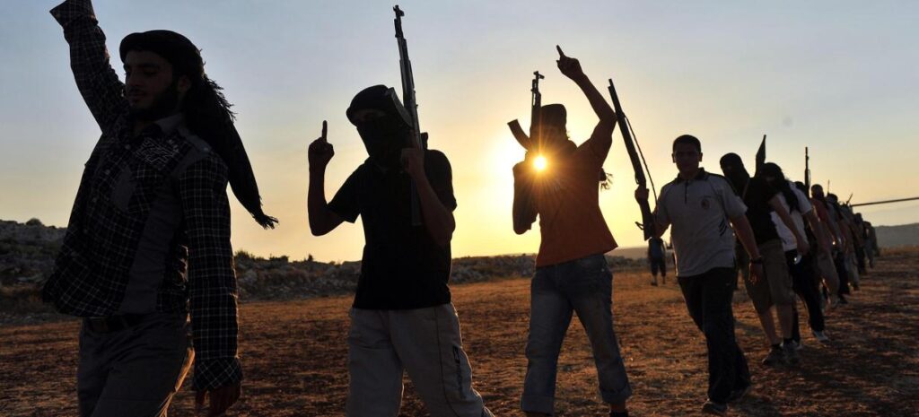 Μόσχα: Μαχητές του ISIS ετοίμαζαν μακελειό με τις βόμβες «Mother of satan»-Τους πρόλαβαν τελευταία στιγμή (βίντεο)