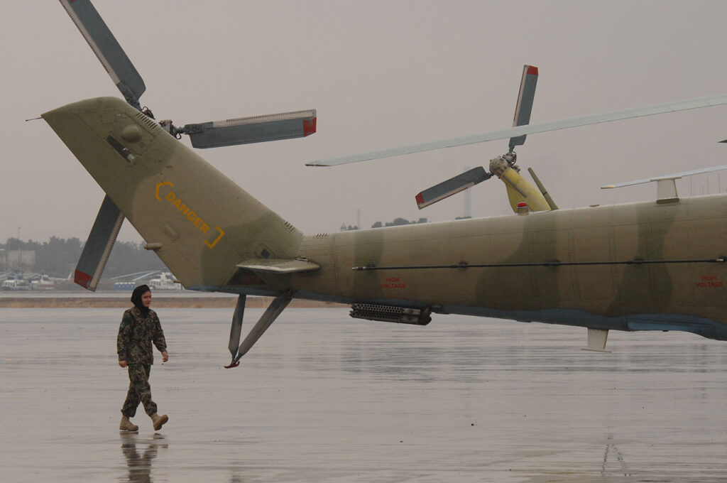 Οι ΗΠΑ ενισχύουν με 727 εκ. δολάρια την Αεροπορία του Αφγανιστάν