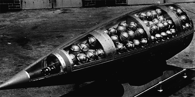 Βίντεο: Τα πέντε χειρότερα και πιο θανατηφόρα όπλα από τον προηγούμενο αιώνα