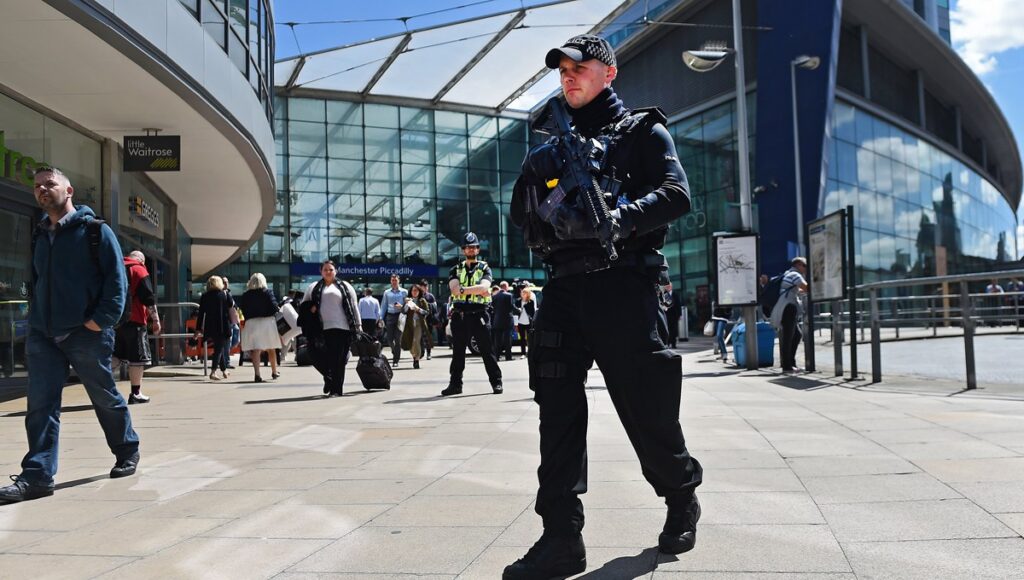 Συναγερμός στην Βρετανία: Έκρηξη στην Oxford Street (φωτό, βίντεο) (upd)