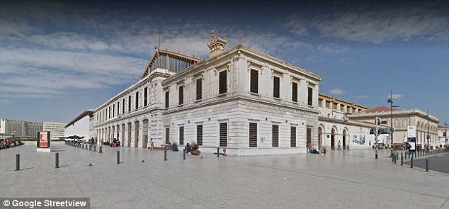 Μασσαλία: Δολοφονική επίθεση με οξύ σε Αμερικανίδες τουρίστριες – Συνελήφθη 41χρονη