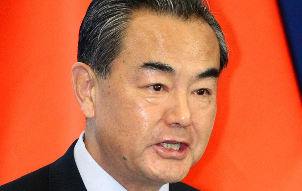 ΥΠΕΞ Κίνας σε Β.Κορέα: «Δεν πρέπει να υπάρχουν νέα πυρηνικά όπλα στην κορεατική χερσόνησο»