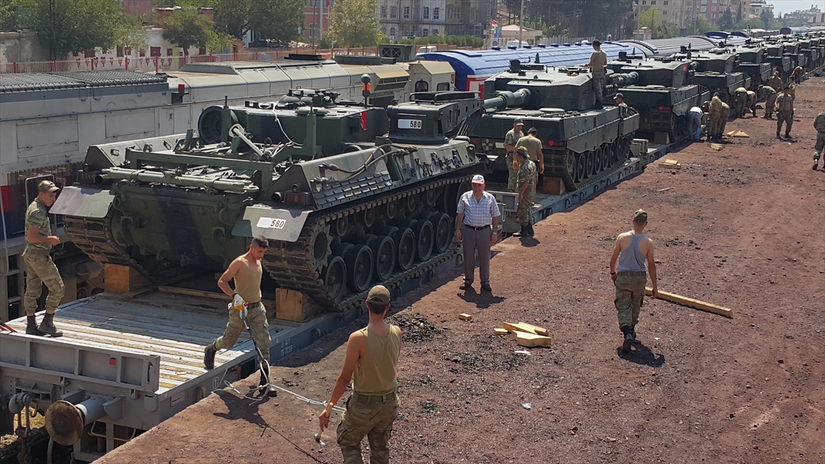 Κι άλλες τουρκικές τεθωρακισμένες μονάδες προωθήθηκαν στα σύνορα με την Συρία