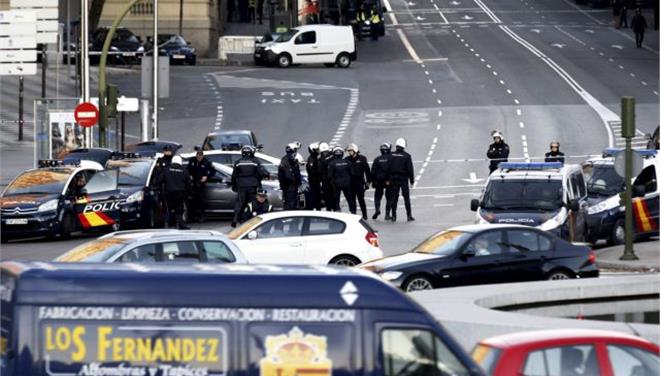 Συναγερμός στην Μαδρίτη: Δύο άνδρες έλυσαν τις διαφορές τους με πυροβολισμούς