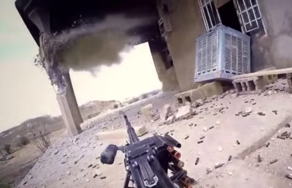 Ισλαμιστής βιντεοσκοπεί τη στιγμή που πολεμά – Κατέγραψε το θάνατο του από χειροβομβίδα (φωτό, βίντεο)