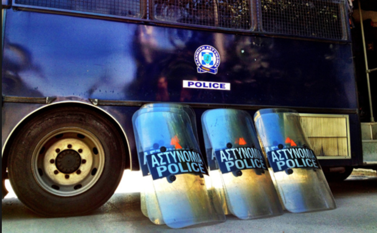 Ισλαμιστής παράνομος μετανάστης από το Μπαγκλαντές συνελήφθη από την ΕΛ.ΑΣ. λίγο πριν πραγματοποιήσει κτύπημα!