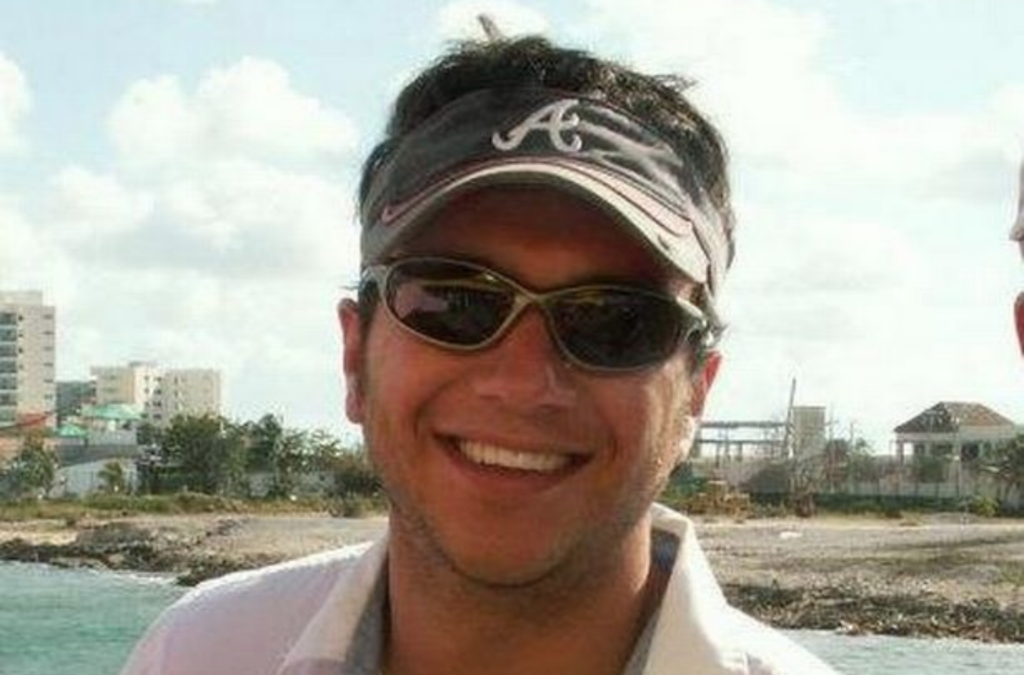 Μακελειό στο Λας Βέγκας: Νοσοκόμος το πρώτο θύμα που ταυτοποιήθηκε (φωτό)