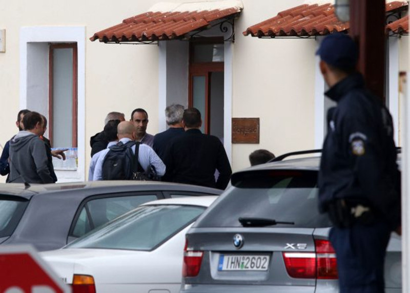 Στο ιατρείο της σχολής αστυφυλάκων μεταφέρθηκε ο Μιχάλης Λεμπιδάκης (φωτό)