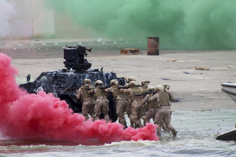 Οι ΗΠΑ ακύρωσαν τις κοινές στρατιωτικές ασκήσεις με αραβικές χώρες λόγω της διπλωματικής κρίσης με το Κατάρ (βίντεο)