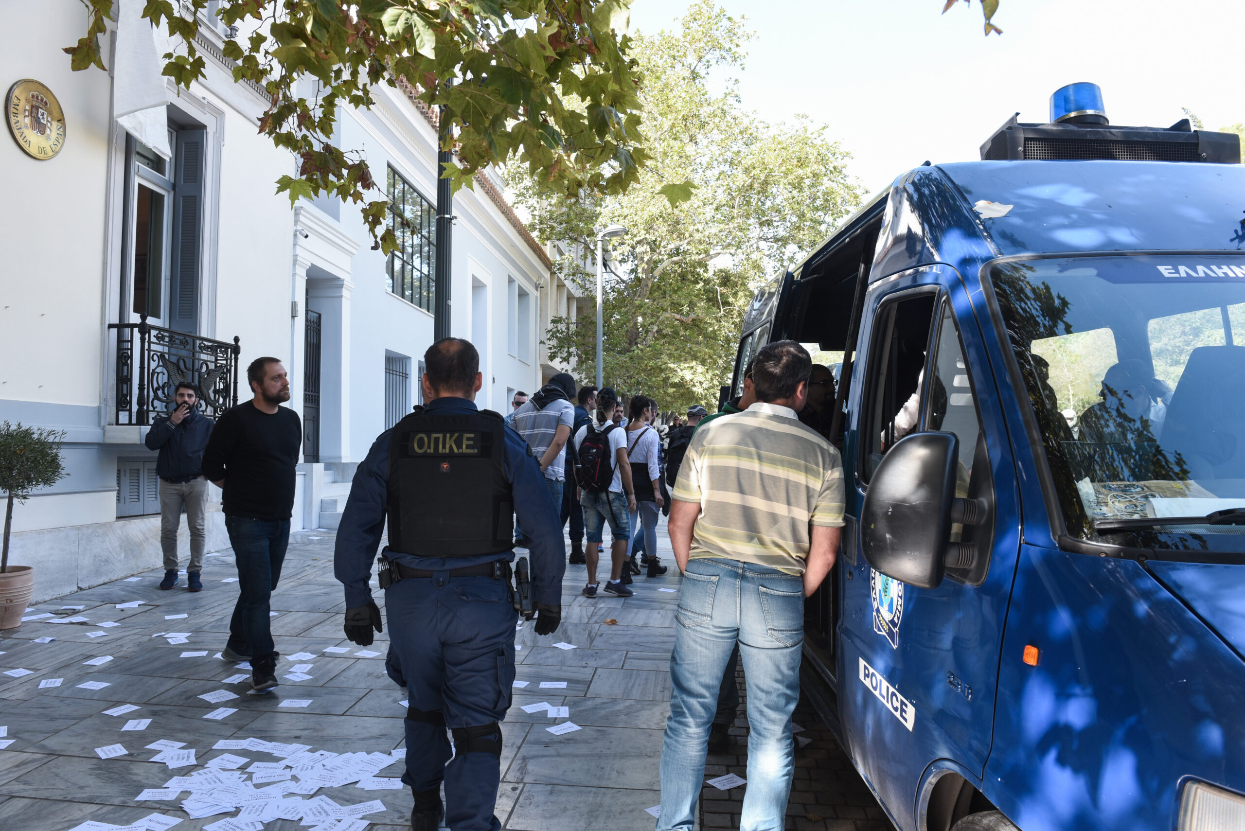 Τρομοκρατημένος ο Ισπανός πρέσβης μετά την εισβολή του «Ρουβίκωνα»- «Είμαι ακόμα πολύ συγκλονισμένος και έκπληκτος»