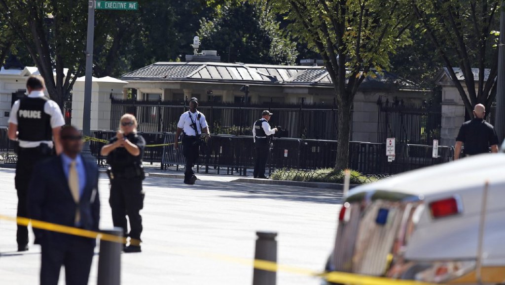Λευκός Οίκος: Συναγερμός λίγο πριν την συνάντηση Τσίπρα- Τραμπ- Άνδρας επιχείρησε να εισέλθει στον προαύλιο χώρο
