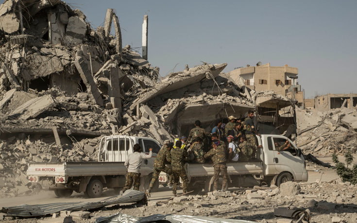 Η επόμενη μέρα στη Ράκκα: Τα συντρίμμια που άφησε το ISIS «μέσα» από drone (φωτό, βίντεο)