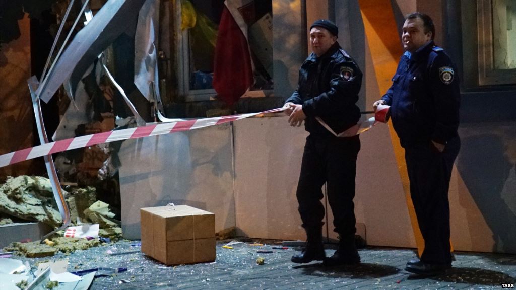 ΕΚΤΑΚΤΟ: Βομβιστική επίθεση σε αυτοκίνητο βουλευτή του ουκρανικού κοινοβουλίου- Ένας νεκρός!