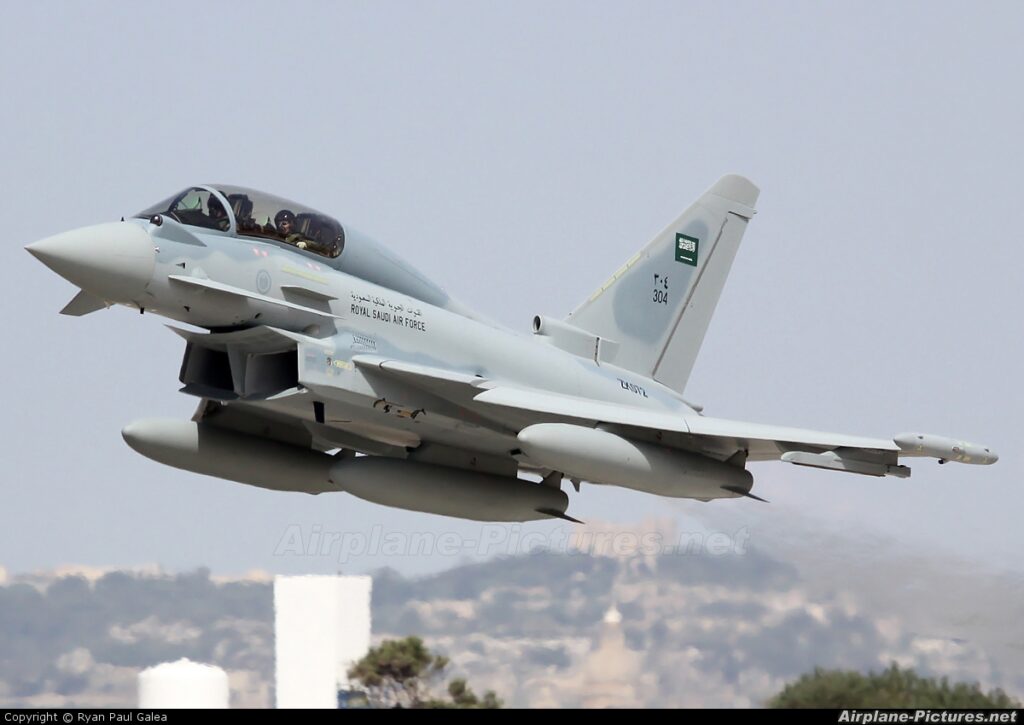 Μαχητικό Eurofighter Typhoon της Σαουδικής  Αραβίας ισχυρίζονται ότι κατέρριψαν οι αντάρτες της Υεμένης