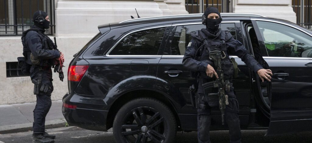 Γαλλία: Αντιτρομοκρατική επιχείρηση της αστυνομίας στο Αλπ-Μαριτίμ