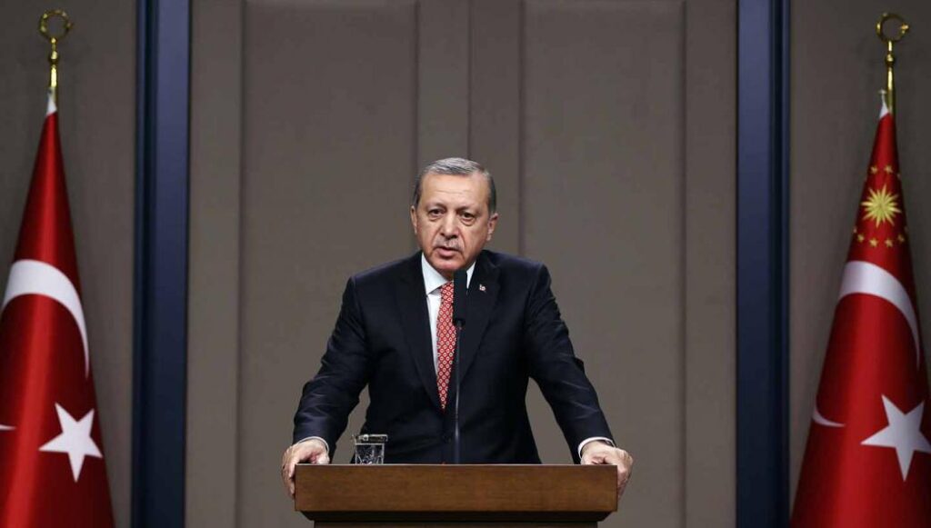 Ρ.Τ.Ερντογάν κατά ΕΕ και ΝΑΤΟ: «Δε θα τους αφήσουμε να μικρύνουν τη χώρα μας»!