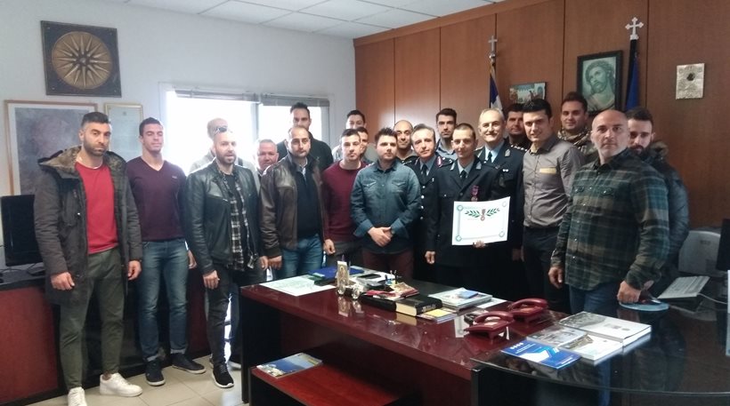 Κιλκίς: Τιμήθηκε ο αστυφύλακας που έσωσε τρία άτομα από φωτιά