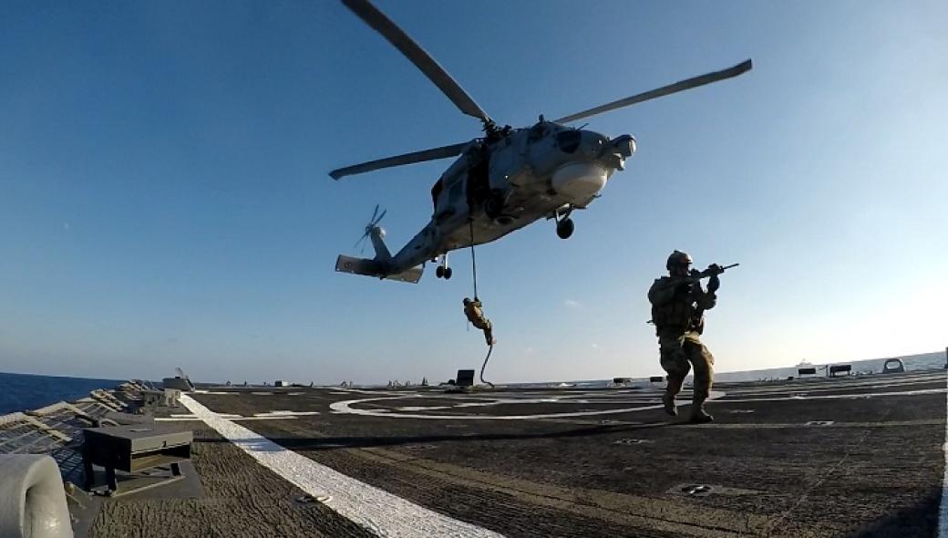 Ένταση στην κυπριακή ΑΟΖ: Η Τουρκία εκτελεί αεροναυτικές ασκήσεις με πυρά και στέλνει πλωτό γεωτρύπανο για έρευνες