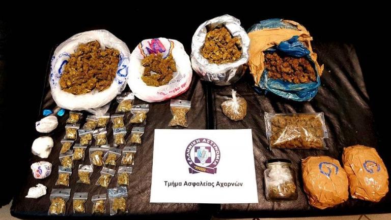 Σπείρα Ρομά «γέμιζε» την Αττική ναρκωτικά – Είχαν πελάτες ακόμα και μαθητές!