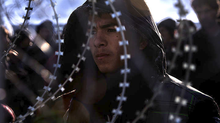 Ιδιαιτέρως άσχημη χαρακτηρίζεται από την  Ύπατη Αρμοστεία του ΟΗΕ το πρόβλημα των προσφύγων σε Λέσβο- Χίο-Σάμο