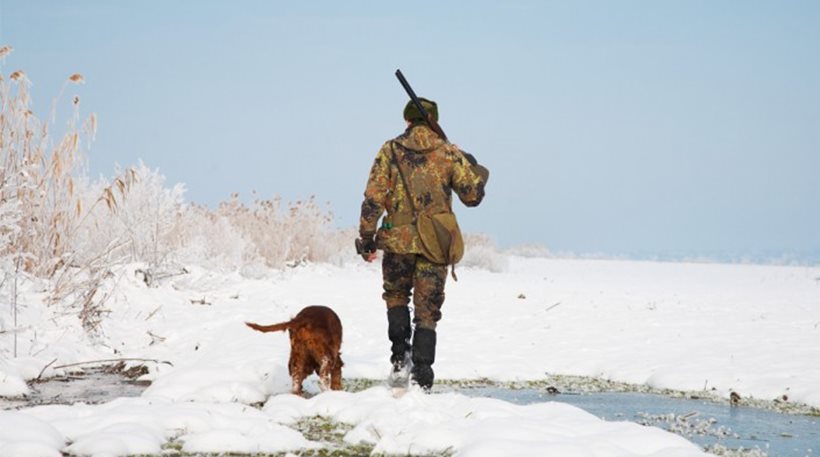 Καλάβρυτα: Επιχείρηση απεγκλωβισμού τεσσάρων ενηλίκων κυνηγών