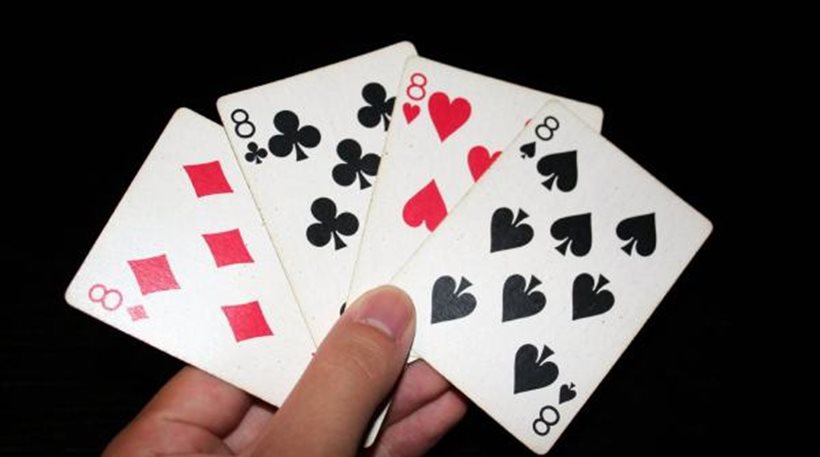 Ο… «Θανάσης» έκαψε επτά άνδρες στο Αγρίνιο