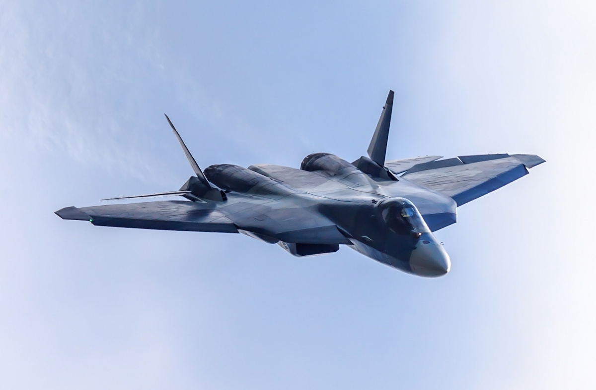Ανακοίνωση της UAC: «Έρχεται το Su-57 – Το 2018 ξεκινούν οι παραδόσεις στην ρωσική Αεροπορία»