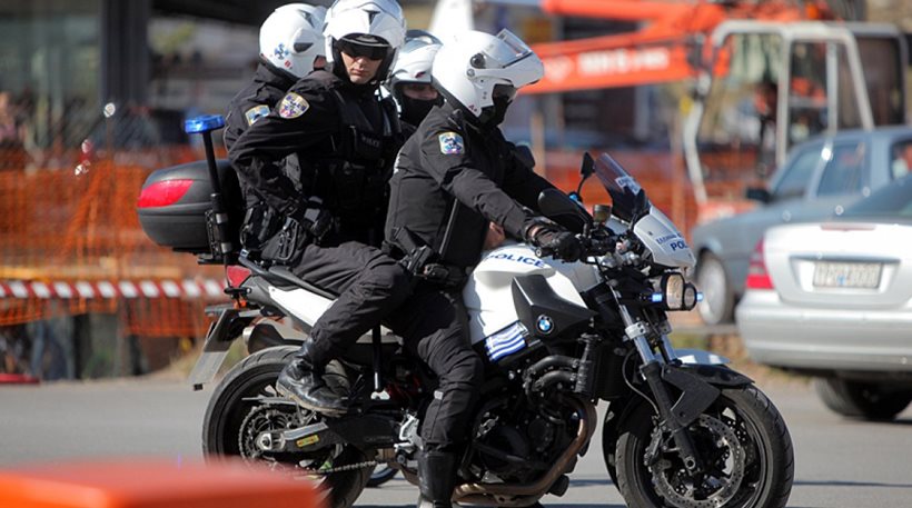 Κινηματογραφική καταδίωξη διακινητών που μετέφεραν παράνομους μετανάστες στη Θεσσαλονίκη