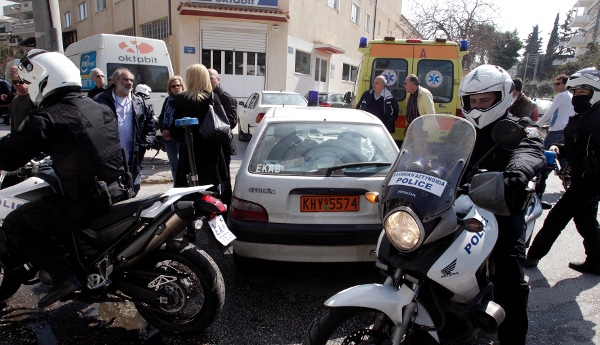 Ξεσηκωμός των κατοίκων στα Άνω Λιόσια: Πυροβολισμοί μεταξύ Τσιγγάνων