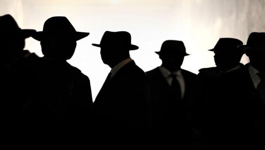 Ρωσία: Οι γονείς θέλουν τα παιδιά τους να γίνουν… Τζέιμς Μποντ!