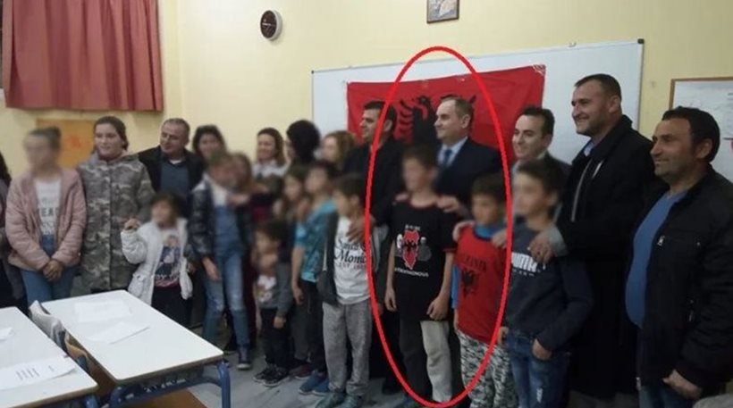 «Μεμονωμένο» χαρακτήρισε το περιστατικό της επίδειξης της «μεγάλης Αλβανίας» στη Κρήτη το ΥΠΕΞ