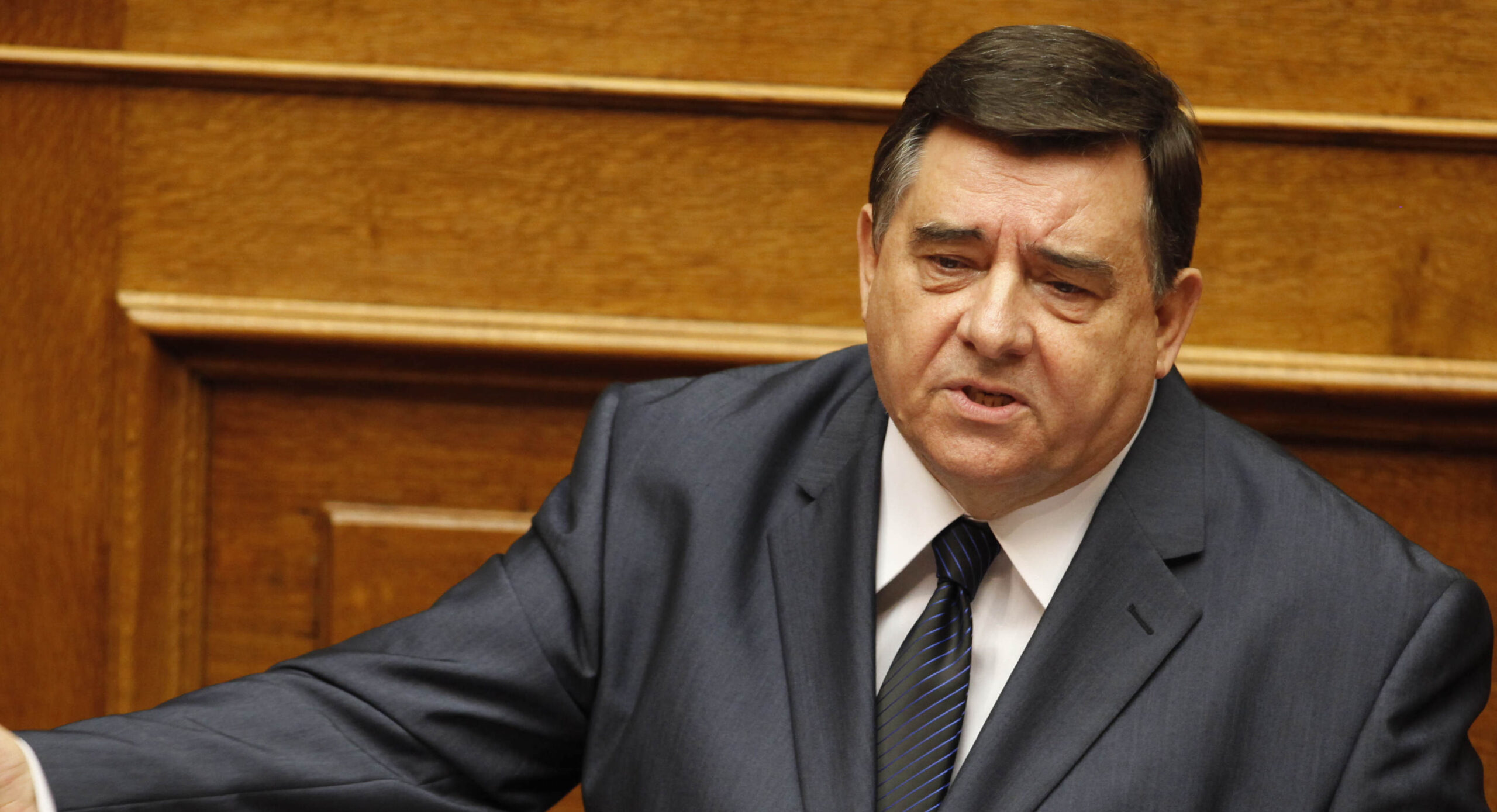 Εμπρηστική επίθεση με γκαζάκια στο κανάλι του Γιώργου Καρατζαφέρη τα ξημερώματα