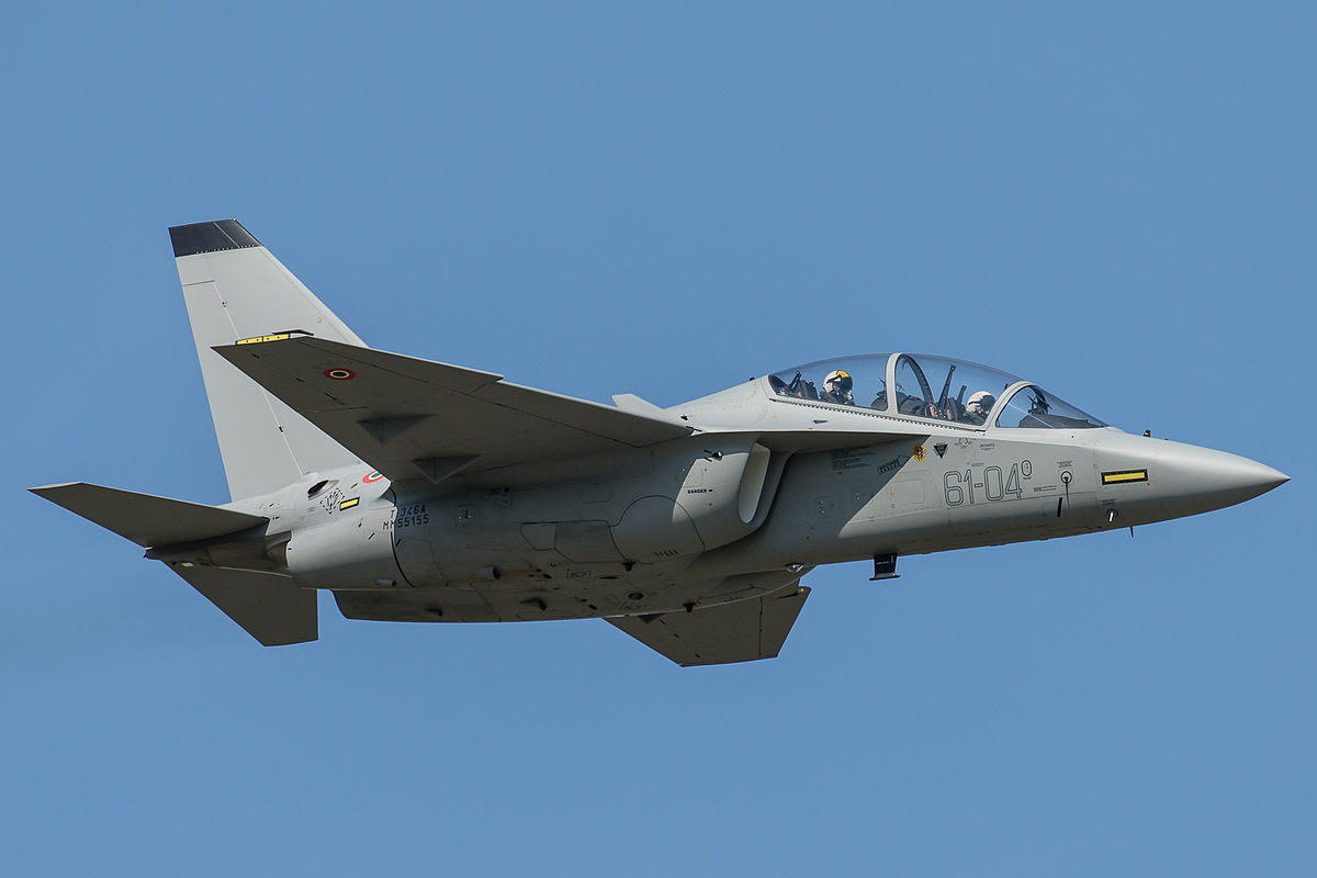 Επιπλέον εκπαιδευτικά M-346 Master ζητά η πολωνική Aεροπορία (βίντεο)