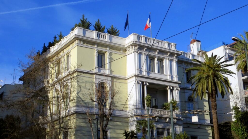 Αντίδραση της γαλλικής πρεσβείας για το e-mail: «Το περιεχόμενο αφορά μεγάλο σεισμό»… λένε τώρα