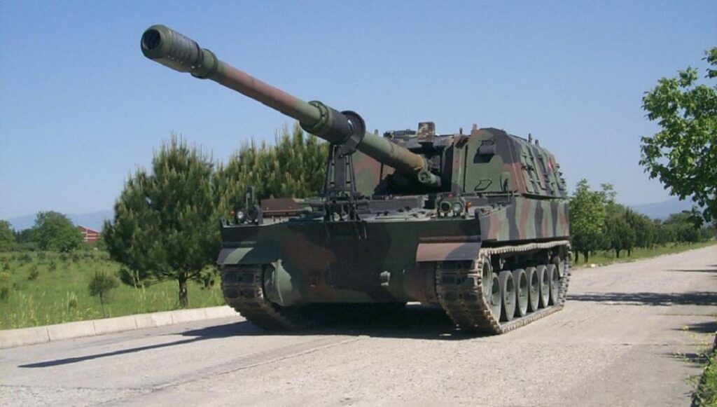 Ολοκληρώθηκαν οι δοκιμές της νέας έκδοσης Firtina 2 του τουρκικού Α/Κ πυροβόλου (βίντεο)