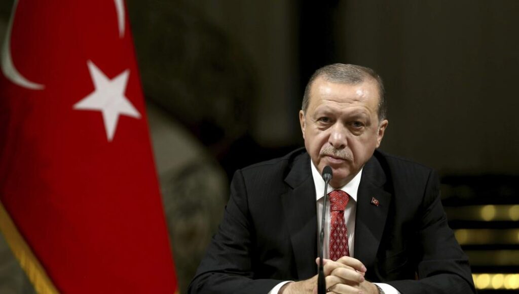 Ρ.Τ.Ερντογάν: «Οι ΗΠΑ οδηγούν τον πλανήτη στον Γ’ ΠΠ» – Αναβάλλεται η επίσκεψη Τσαβούσογλου στις ΗΠΑ ελέω… Πομπέο!
