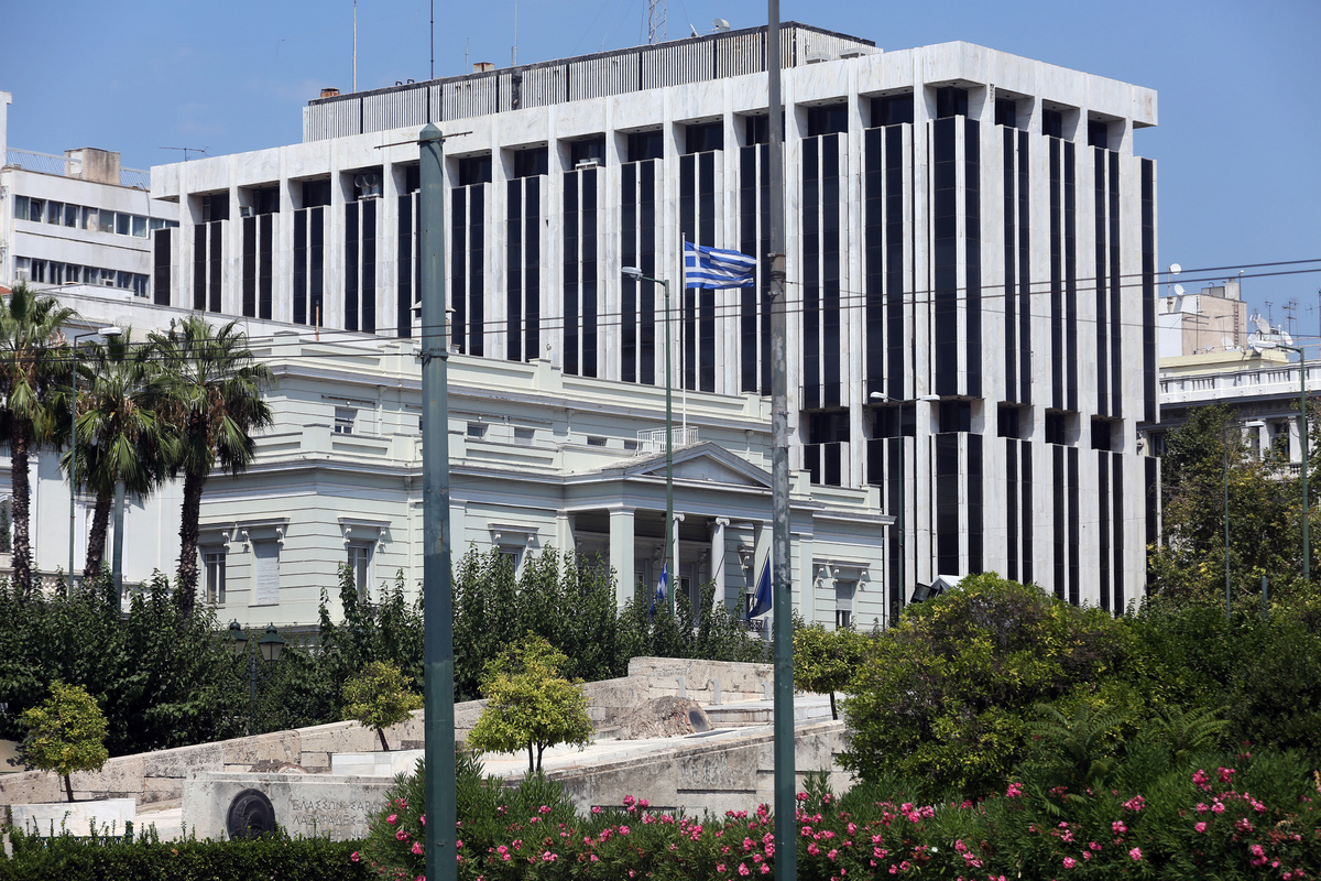 «Μπλοκ» Ελλάδας – Κύπρου και Τουρκίας κατά της απέλασης Ρώσων διπλωματών