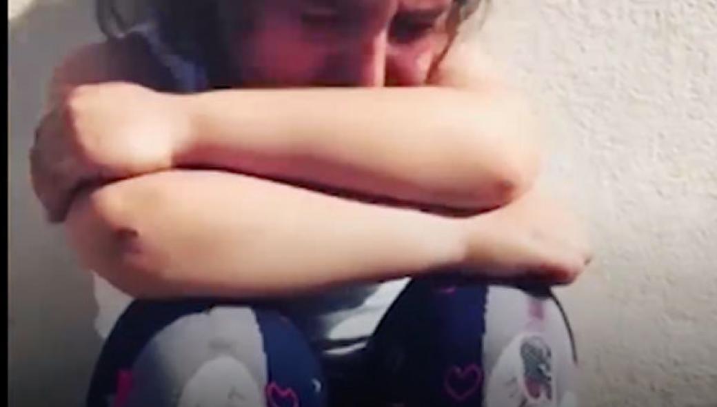 «Σοβιετική» προπαγάνδα από τον Ρ.Τ.Ερντογάν: Κοριτσάκι κλαίει επειδή δεν τον συνάντησε