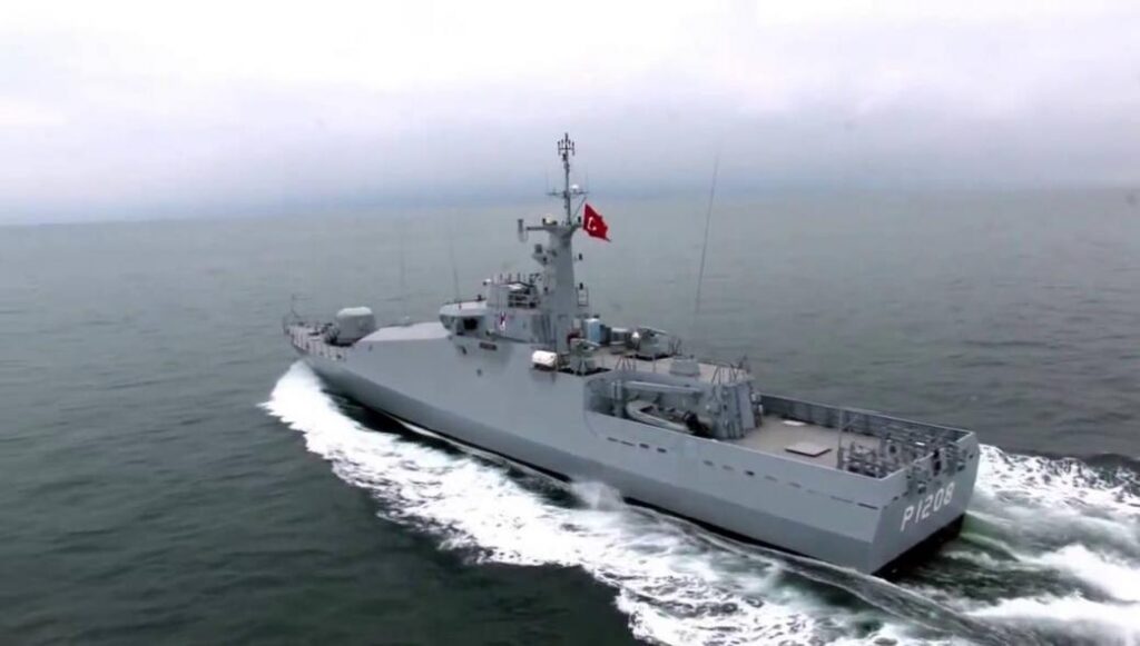 Τουρκικό πλοίο μπήκε στο λιμάνι της Καλύμνου – Drones πετούν πάνω από Καλόλιμνο και Ψέριμο!