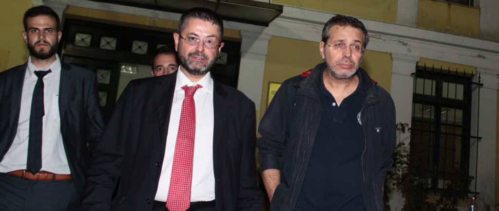 Στέφανος Χίος: «Οπλοφορώ εδώ και 7 χρόνια – Μου έλεγαν “Δώσε 300 να κλείσει η ιστορία με την Αλβανή υπουργό”!»