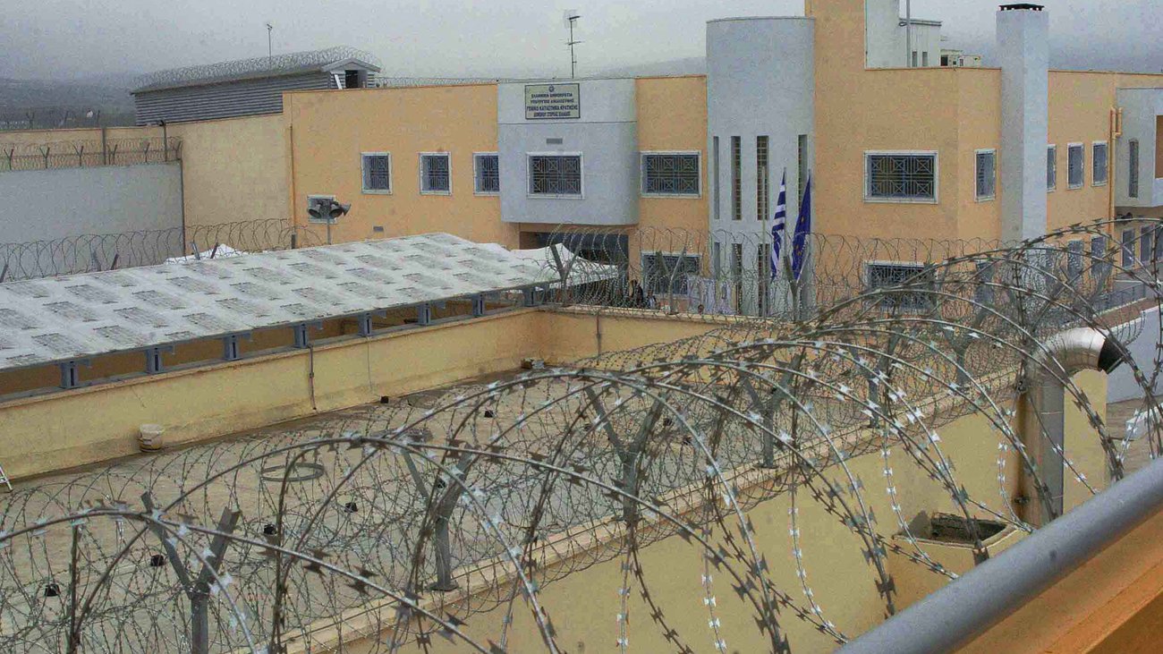 Αιματηρή συμπλοκή στις φυλακές Δομοκού – Δύο τραυματίες από τις μαχαιριές!