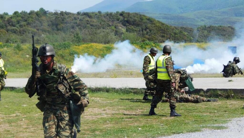 Επίσκεψη του Α/ΓΕΣ στην 1η ΤΑΞ ΚΔ-ΑΛ «ΕΛ ΑΛΑΜΕΪΝ» στην Ρεντίνα Θεσσαλονίκης (φωτό)