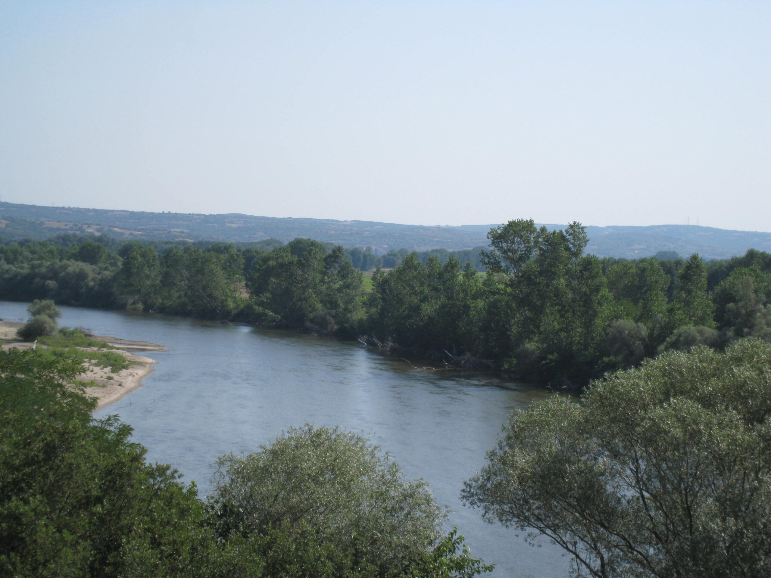 Έβρος: Δείτε με την χαρακτηριστική ευκολία που παράνομοι μετανάστες περνούν τα «σύνορα»